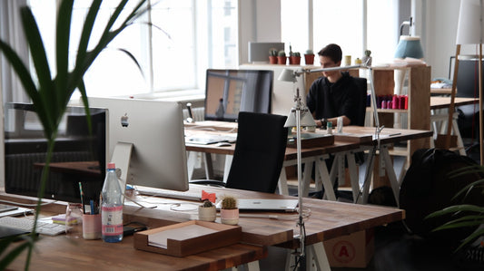 Die wichtigsten Tipps für eine effiziente Reinigung im Büro